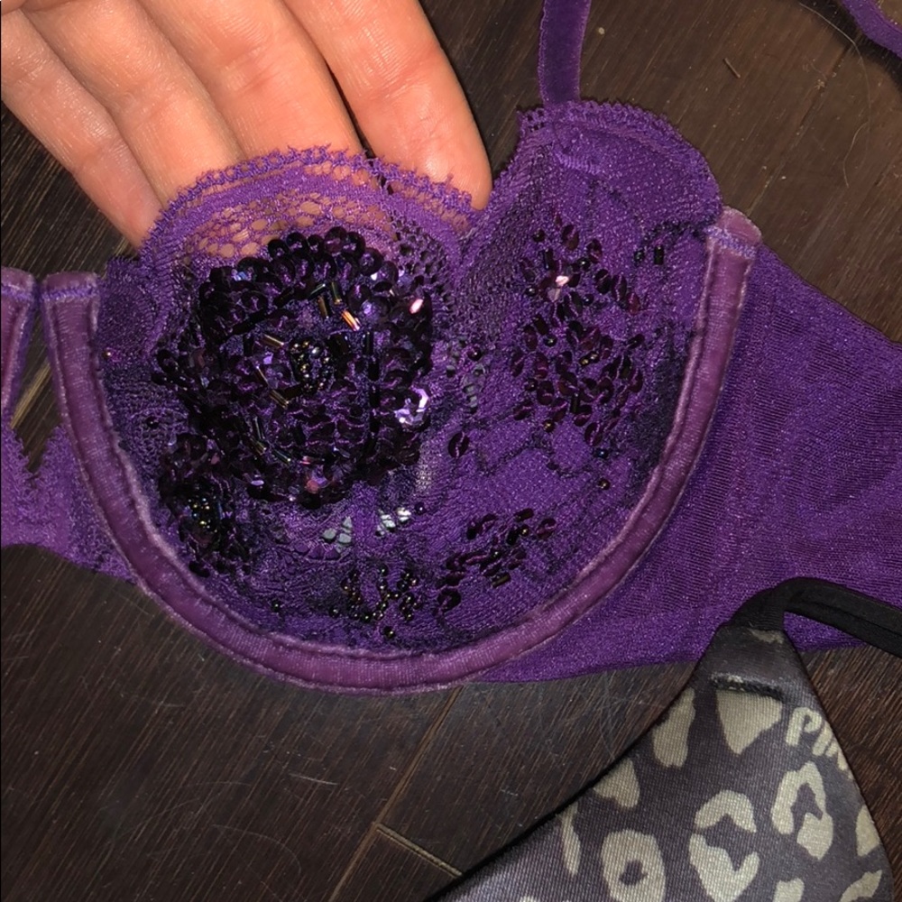 Bra - Picture 4 of 5